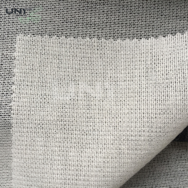 White Brushed Woven Interlining With PA High Bonding Strength For Overcoat