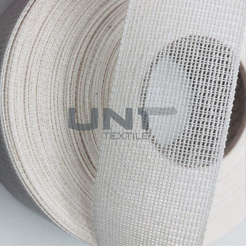35mm T / C Garments Accessories Hard Hand Feeling Resin Interlining For Suits